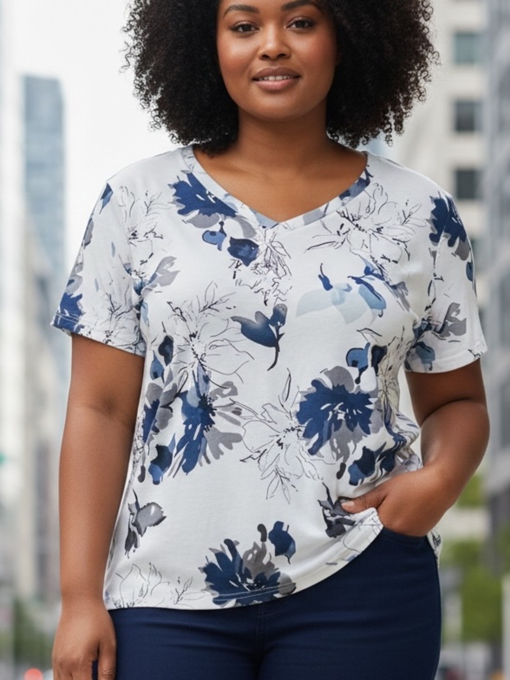 Flattering Floral Blue Tee - XXL Beautiful Blue Floral Printed V- Neck